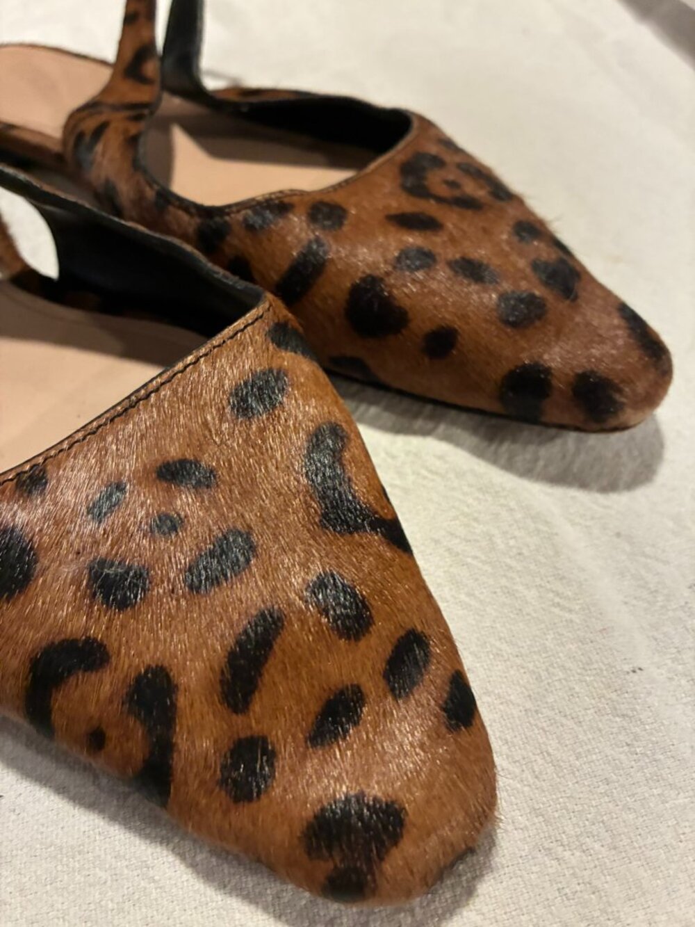 Banana Republic Leopard Calf Hair Slingback Flats Square Toe Animal Print Shoes - Picture 3 of 5